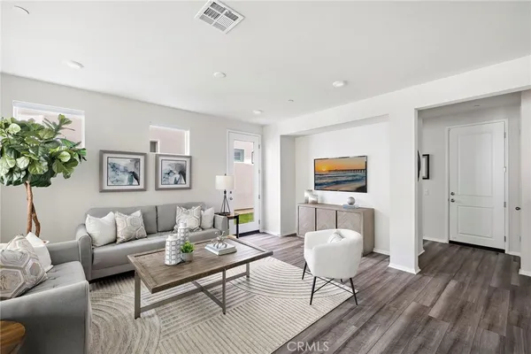 $1,069,000 | 111 Homestead Road, Rancho Mission Viejo, CA 92694