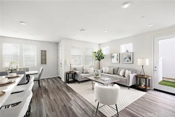 $1,069,000 | 111 Homestead Road, Rancho Mission Viejo, CA 92694