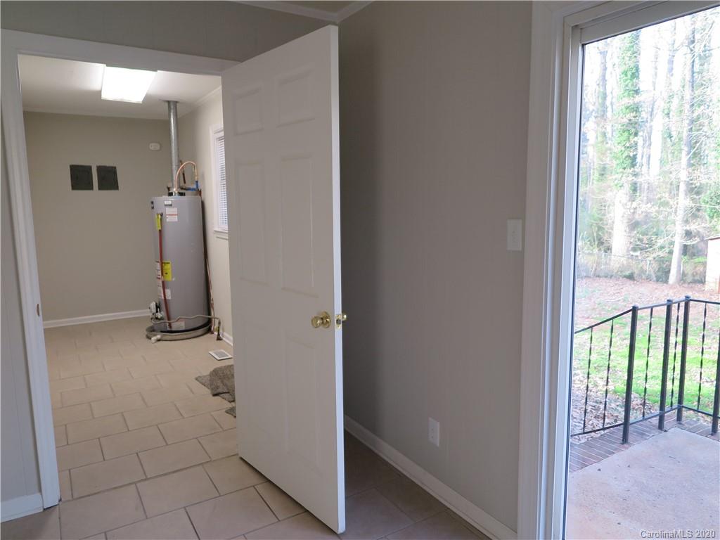 1041 Avondale Road Lowell, NC 28098 - Photo 17 of 22 Gallery Image 17