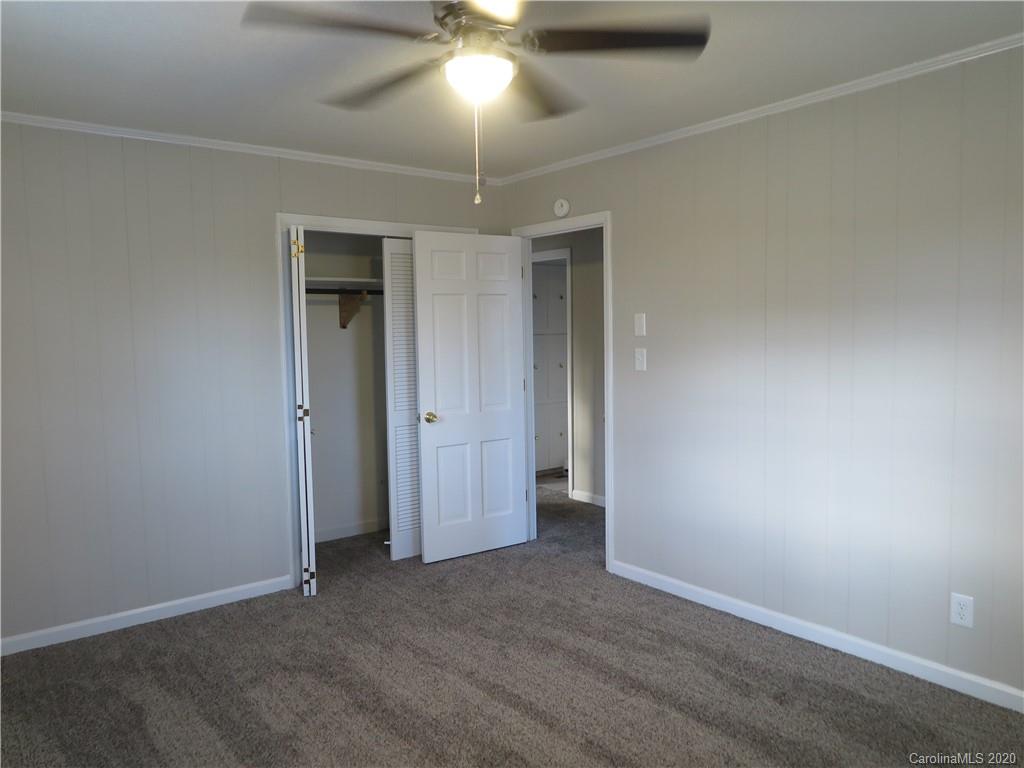 1041 Avondale Road Lowell, NC 28098 - Photo 18 of 22 Gallery Image 18
