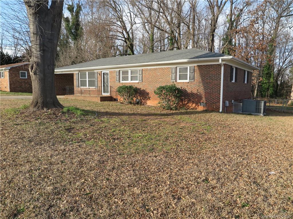 1041 Avondale Road Lowell, NC 28098 - Photo 3 of 22 Gallery Image 3