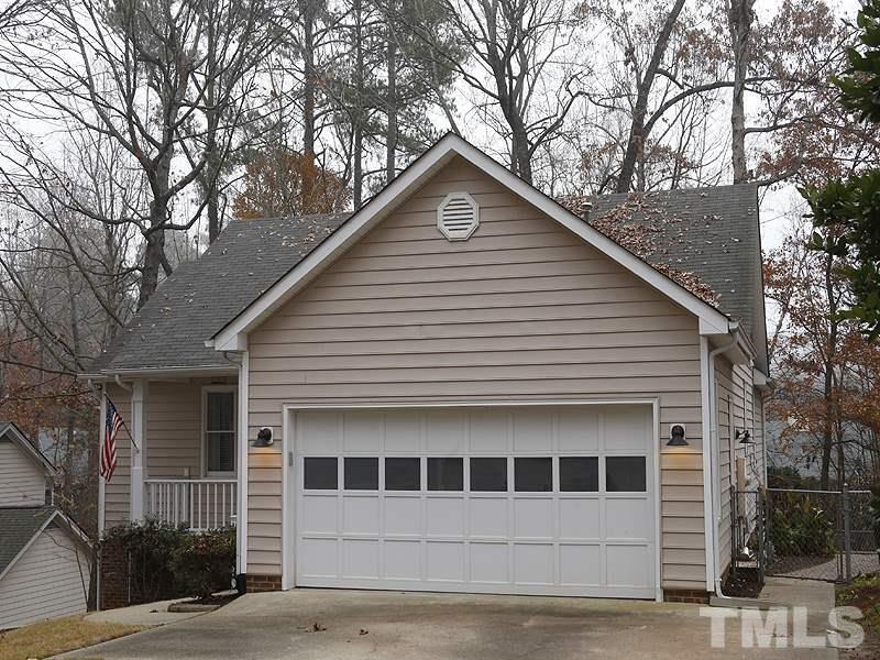 6904 Spring Drive Raleigh, NC 27613 - Photo 3 of 25