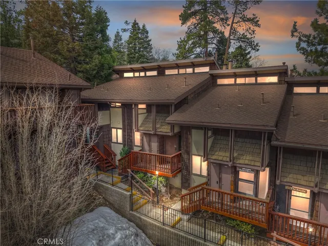 $474,900 | 861 Thrush Drive, Unit 14, Big Bear Lake, CA 92315