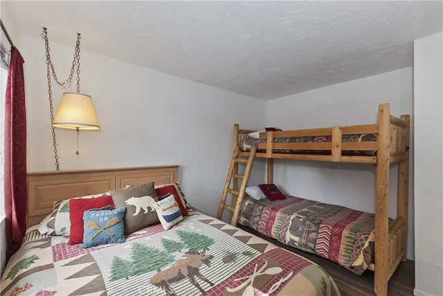 $474,900 | 861 Thrush Drive, Unit 14, Big Bear Lake, CA 92315