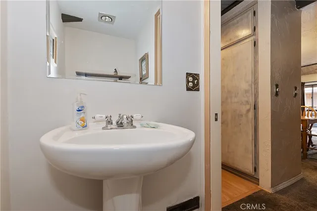 $474,900 | 861 Thrush Drive, Unit 14, Big Bear Lake, CA 92315