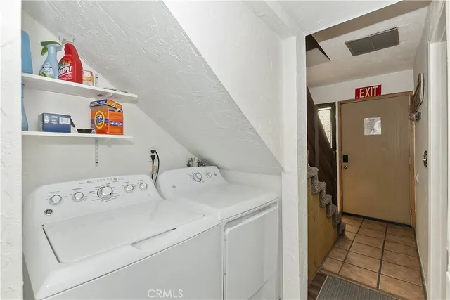 $474,900 | 861 Thrush Drive, Unit 14, Big Bear Lake, CA 92315