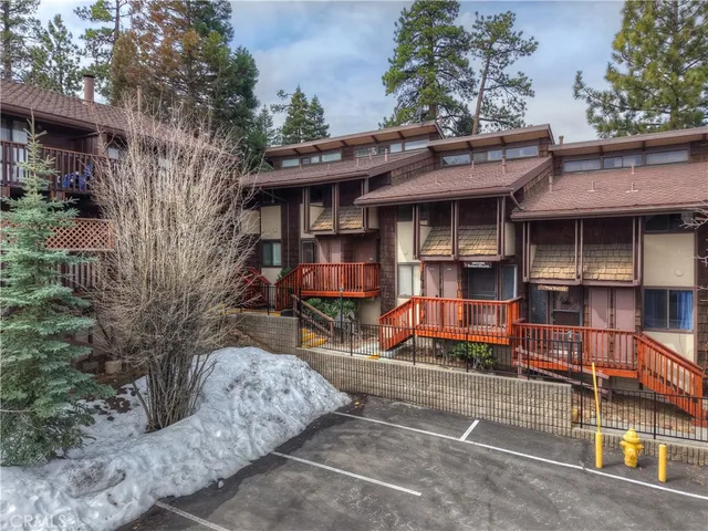 $474,900 | 861 Thrush Drive, Unit 14, Big Bear Lake, CA 92315