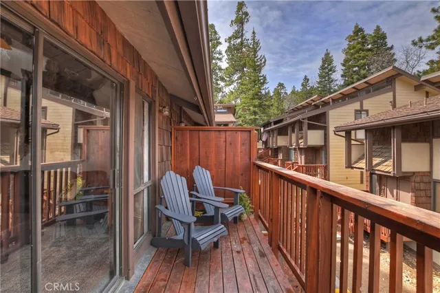 $474,900 | 861 Thrush Drive, Unit 14, Big Bear Lake, CA 92315