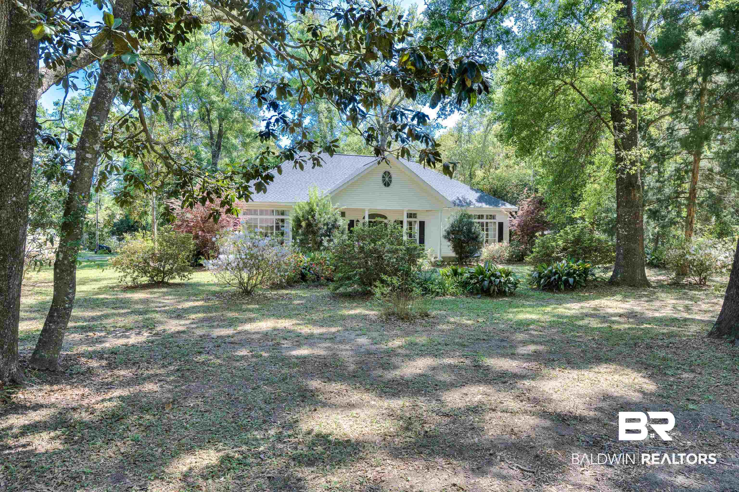 12126 Jessamine Street Magnolia Springs, AL 36555 - Photo 5 of 36