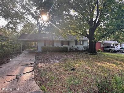 1734 Dixie Drive Jackson, MS 39209 - Photo 1 of 7 Front