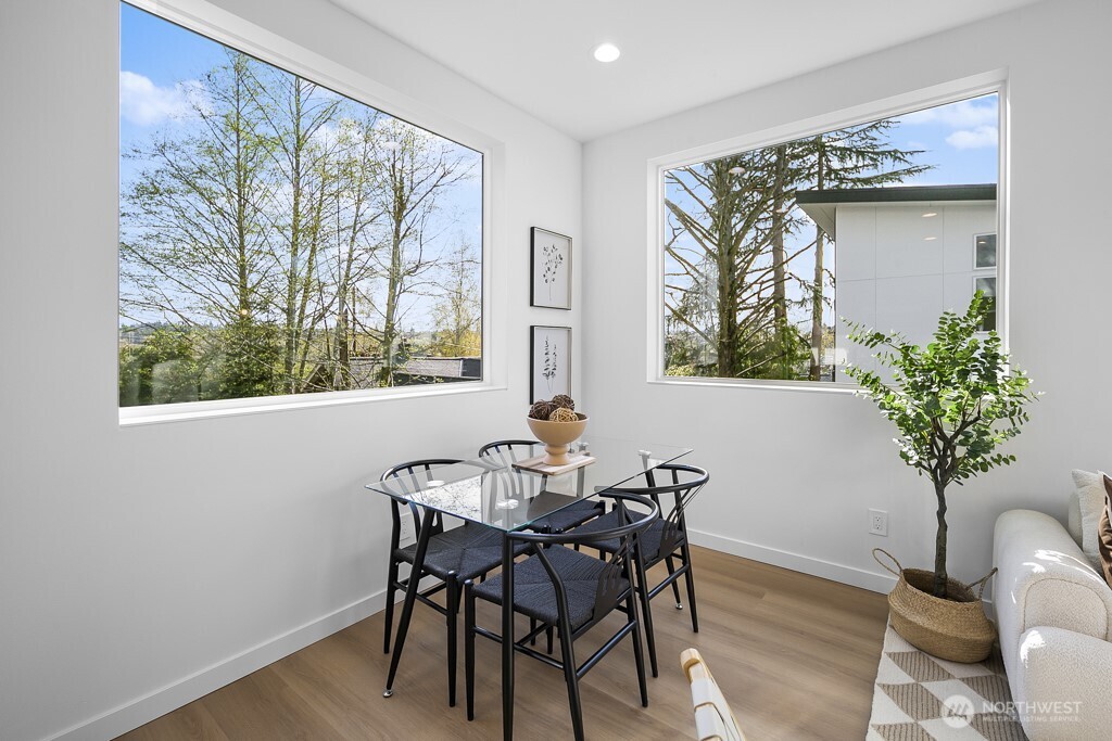1804 28th Avenue South Seattle, WA 98144 - Photo 9 of 25