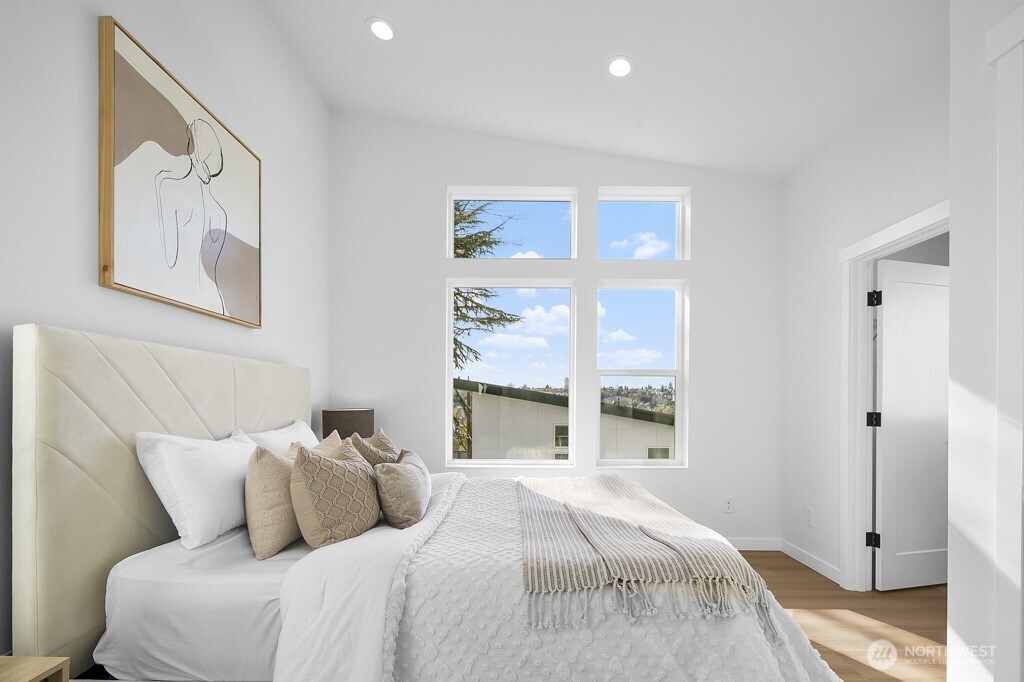 1804 28th Avenue South Seattle, WA 98144 - Photo 10 of 25