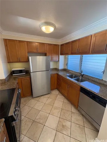 $2,950 | 1212 Punahou Street, Unit 2005, Honolulu, HI 96826