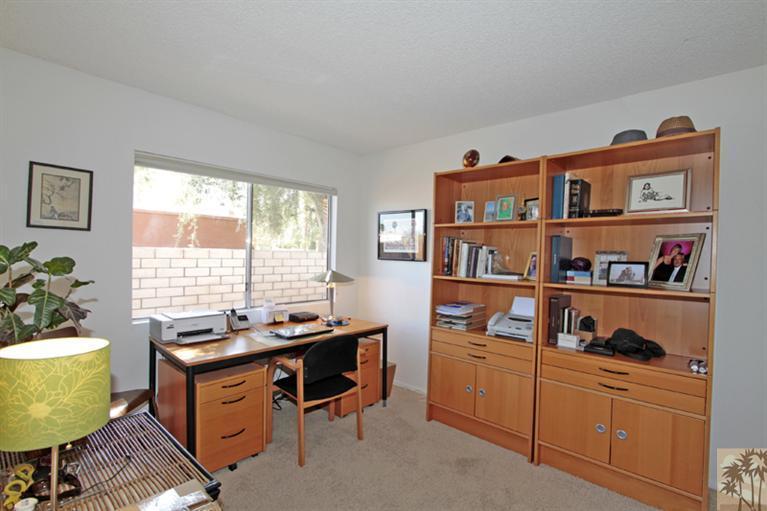 71520 Gardess Road Rancho Mirage, CA 92270 - Photo 20 of 25 a room with furniture toys and a window