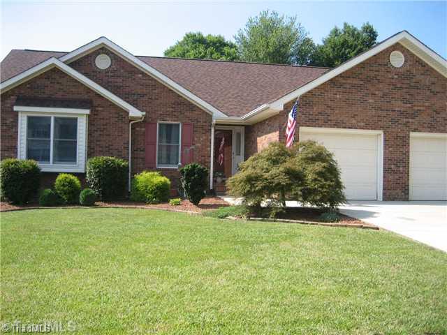 206 Stapleton Way High Point, NC 27265 - Photo 1 of 16 Exterior Front.