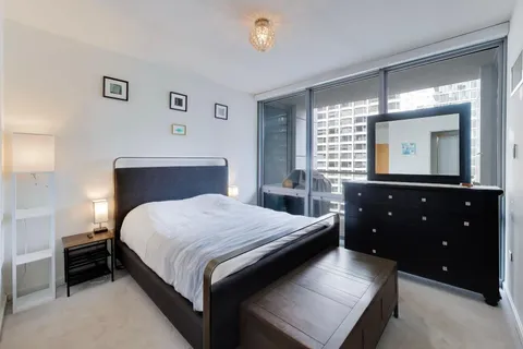 $399,900 | 160 East Illinois Street, Unit 1005, Chicago, IL 60611
