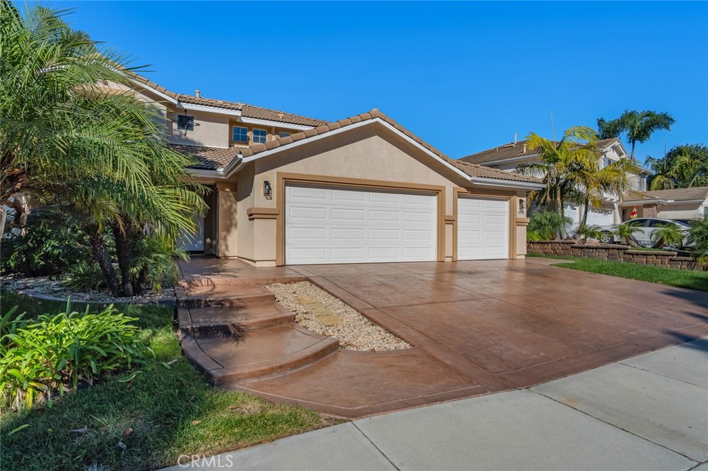 4330 Forest Ranch Way Oceanside, CA 92057 - Photo 5 of 51 Walk up the steps to the welcoming porch and front door and step inside.