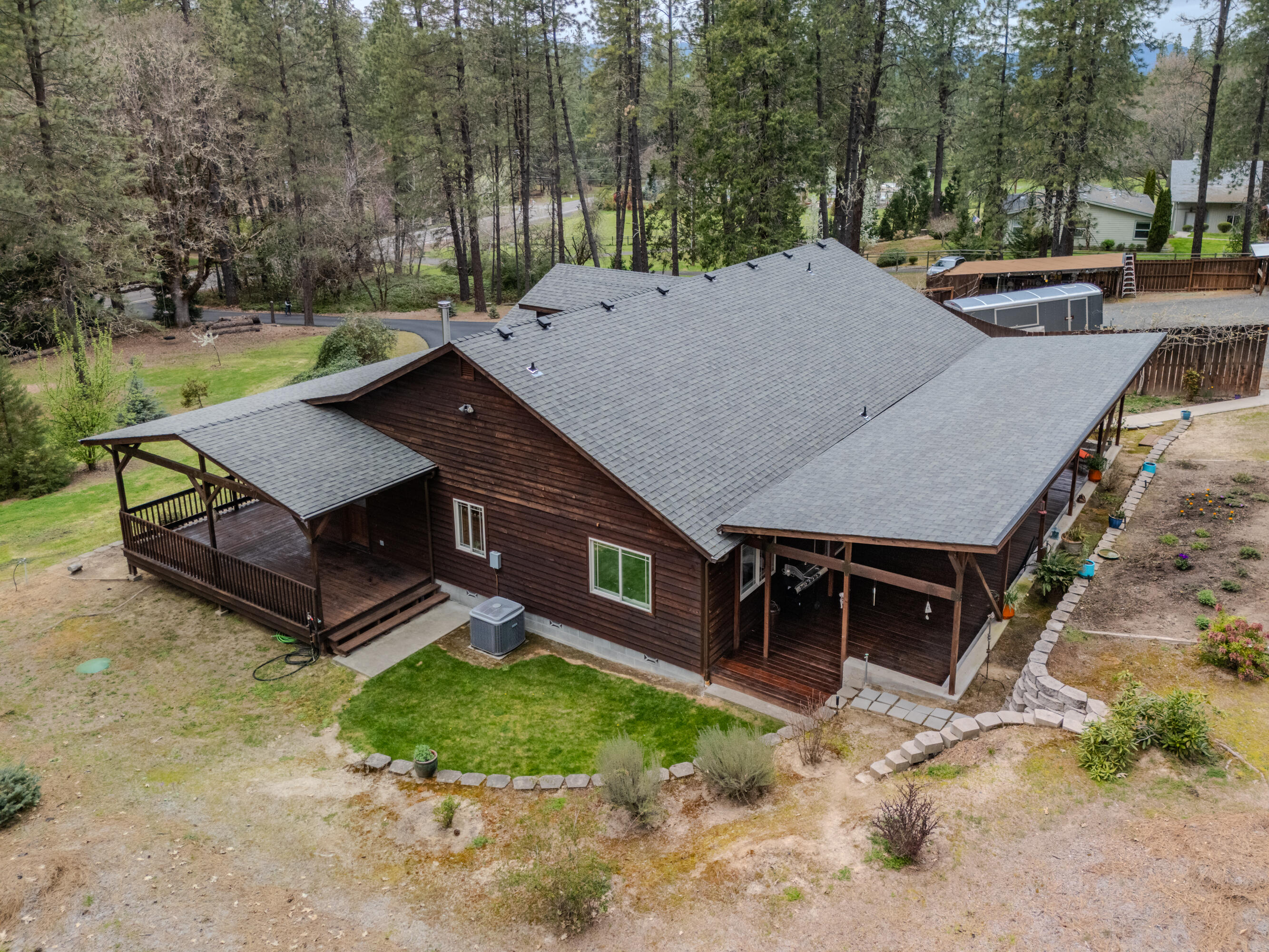 4728 East Evans Creek Road Rogue River, OR 97537 - Photo 27 of 40 01-28
