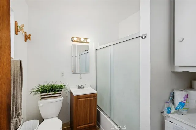 $1,388,800 | 637 North Anna Drive, Anaheim, CA 92805