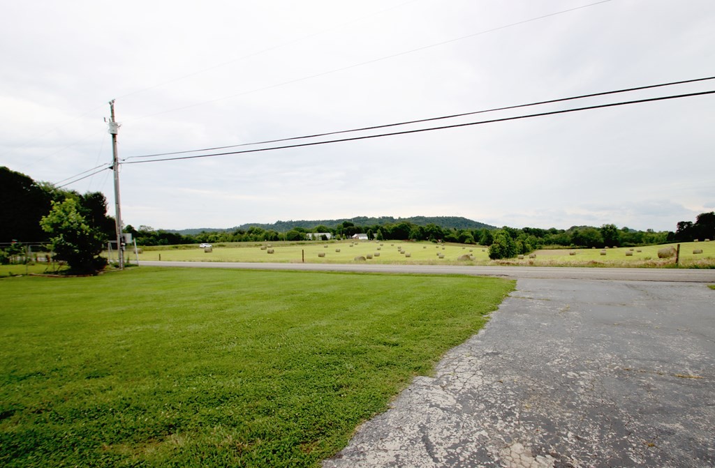 166 James Austin Road Sparta, TN 38583 - Photo 5 of 29 Gallery Image 5