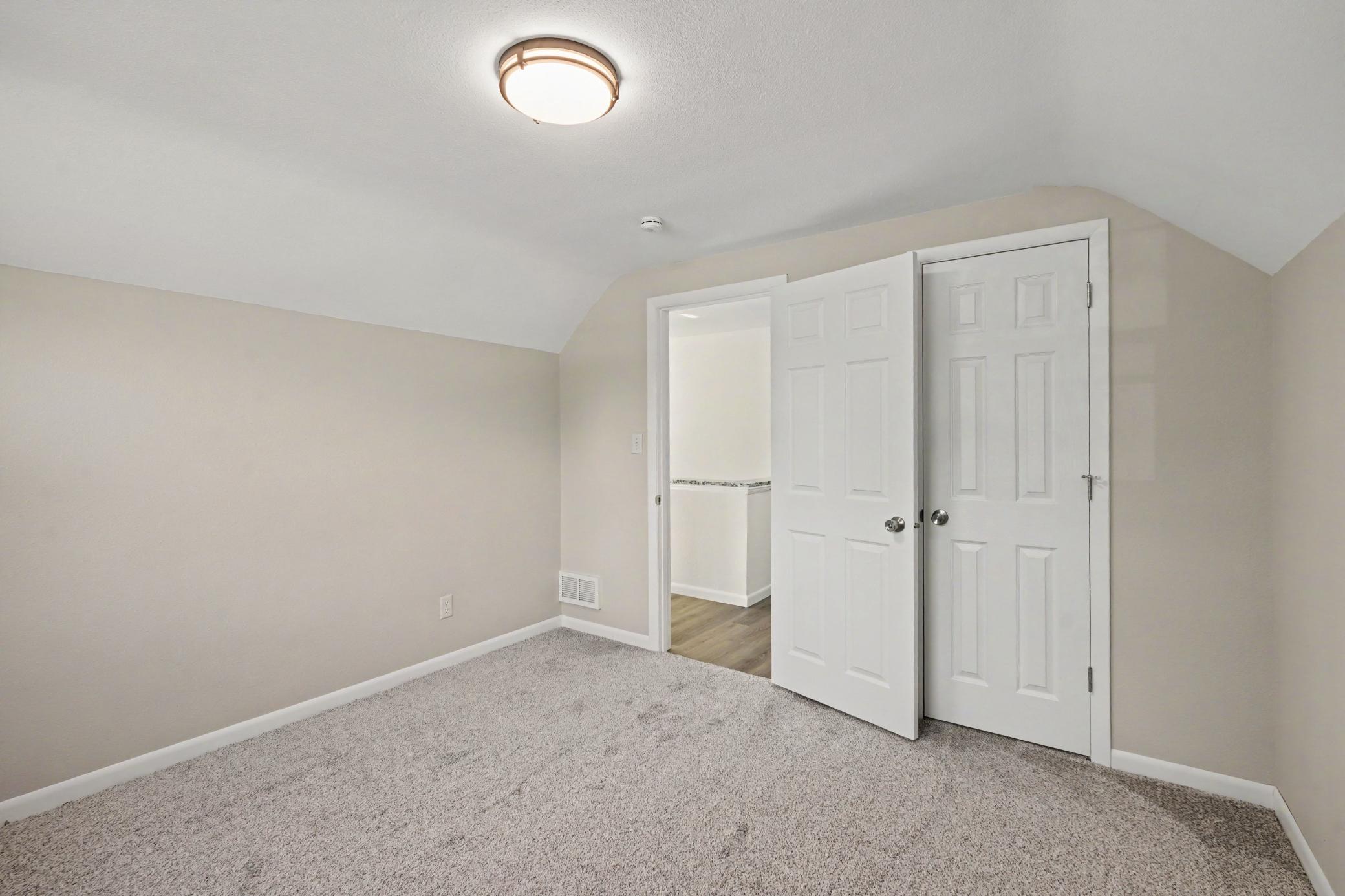 435 Spring Creek Road South Red Wing, MN 55066 - Photo 18 of 28 Gallery Image 18