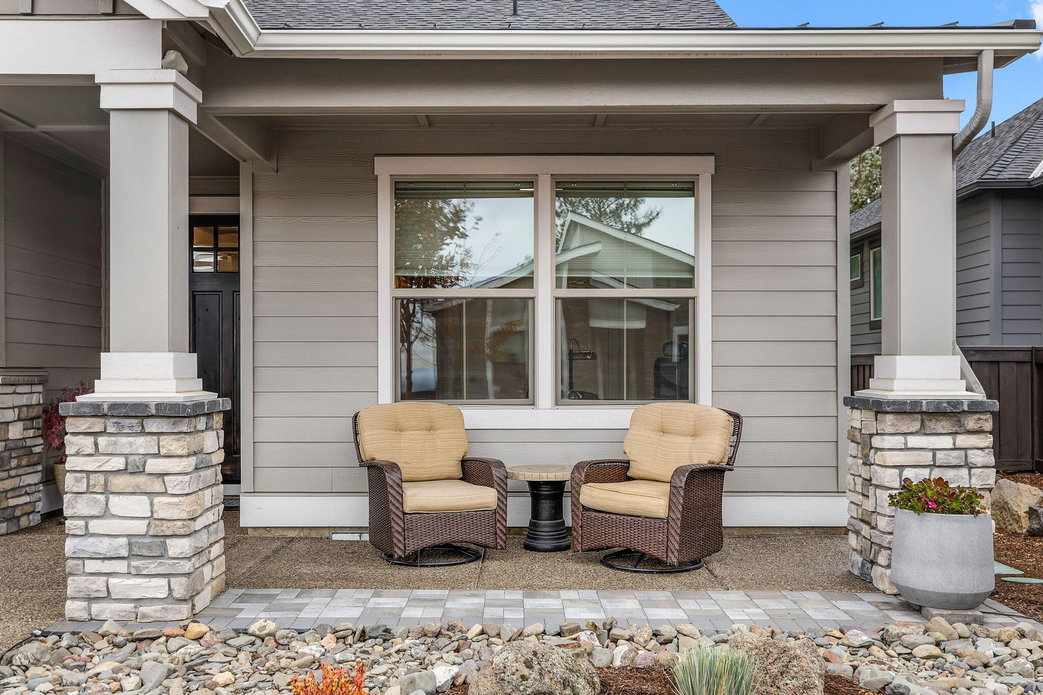 3043 Northwest Hidden Rdg Drive Bend, OR 97703 - Photo 4 of 56