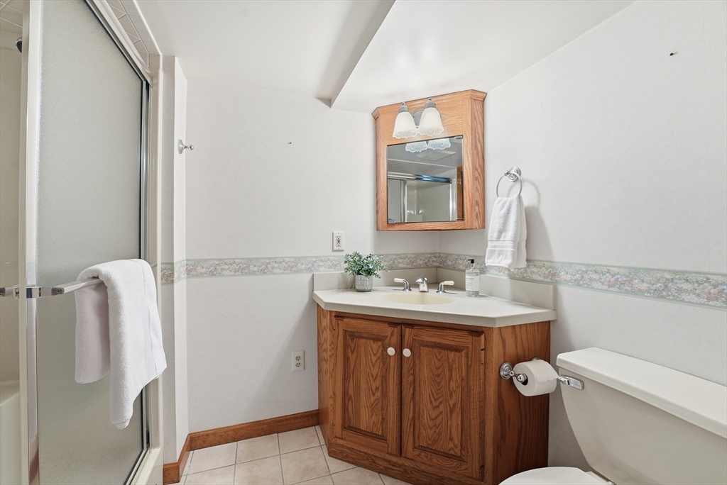 35 Richmond Road Ludlow, MA 01056 - Photo 31 of 41