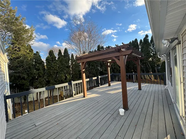 $3,200 | 20 Wild Berry Drive, Cranston, RI 02920