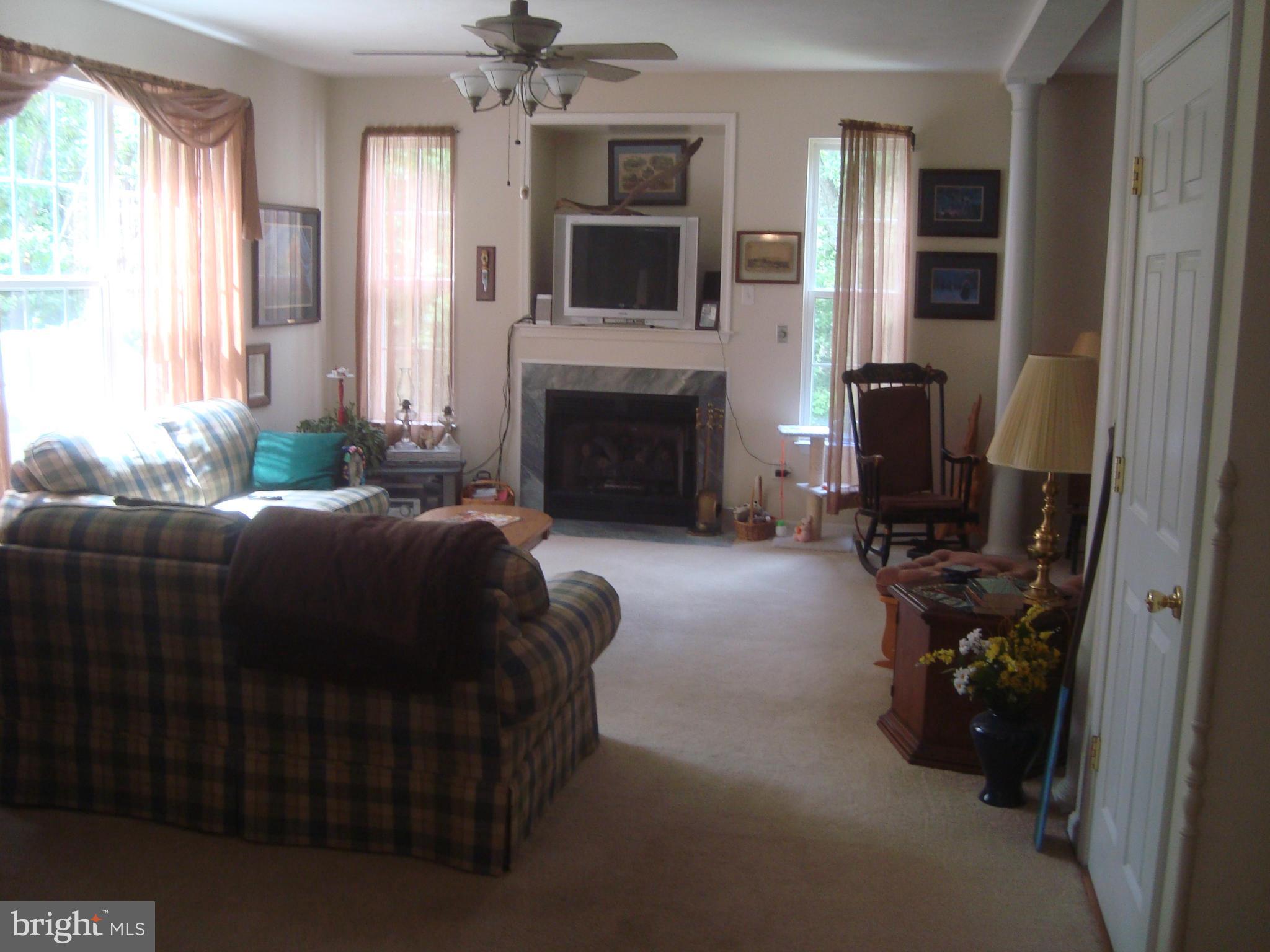 12521 Kent Road King George, VA 22485 - Photo 10 of 30 Family Room