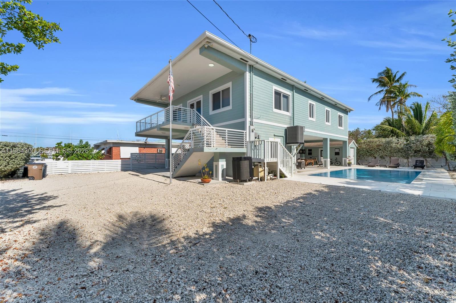 16 North Channel Drive Key Largo, FL 33037 - Photo 15 of 49