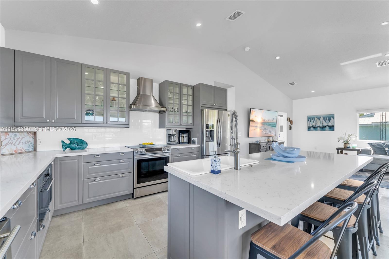 16 North Channel Drive Key Largo, FL 33037 - Photo 28 of 49