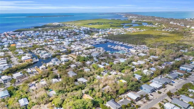 $1,175,000 | 16 North Channel Drive, Key Largo, FL 33037