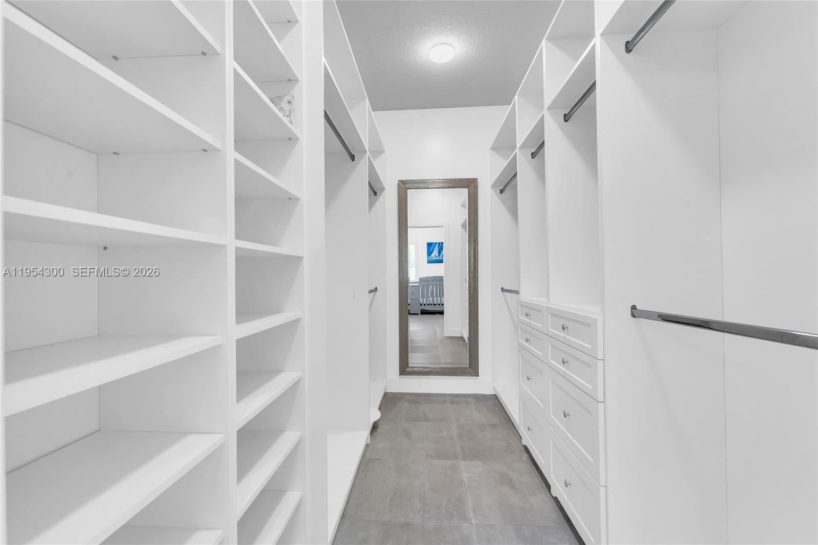 16 North Channel Drive Key Largo, FL 33037 - Photo 40 of 49 Master