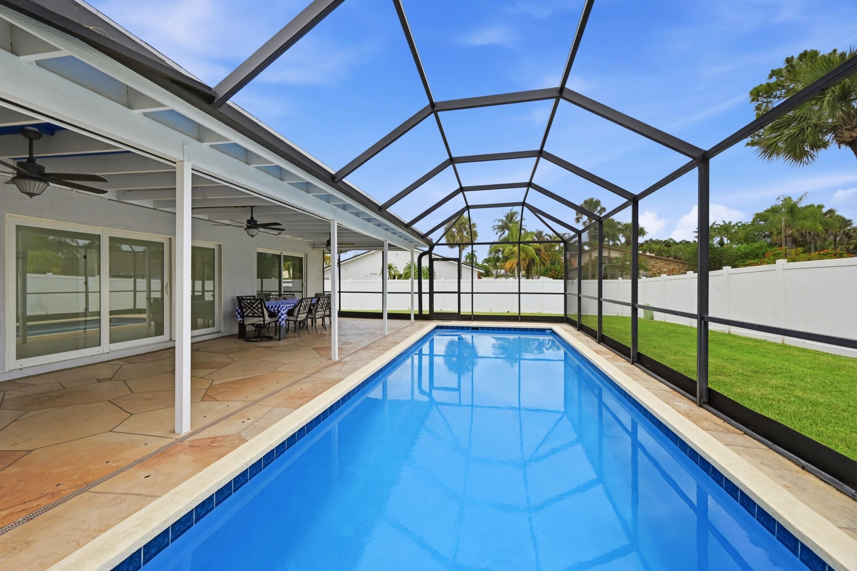 398 Northwest 22nd Avenue Boca Raton, FL 33486 - Photo 3 of 64 Pool