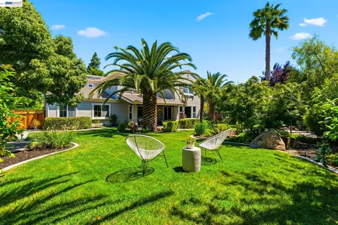 $3,895,000 | 3734 Mohr Avenue, Pleasanton, CA 94566