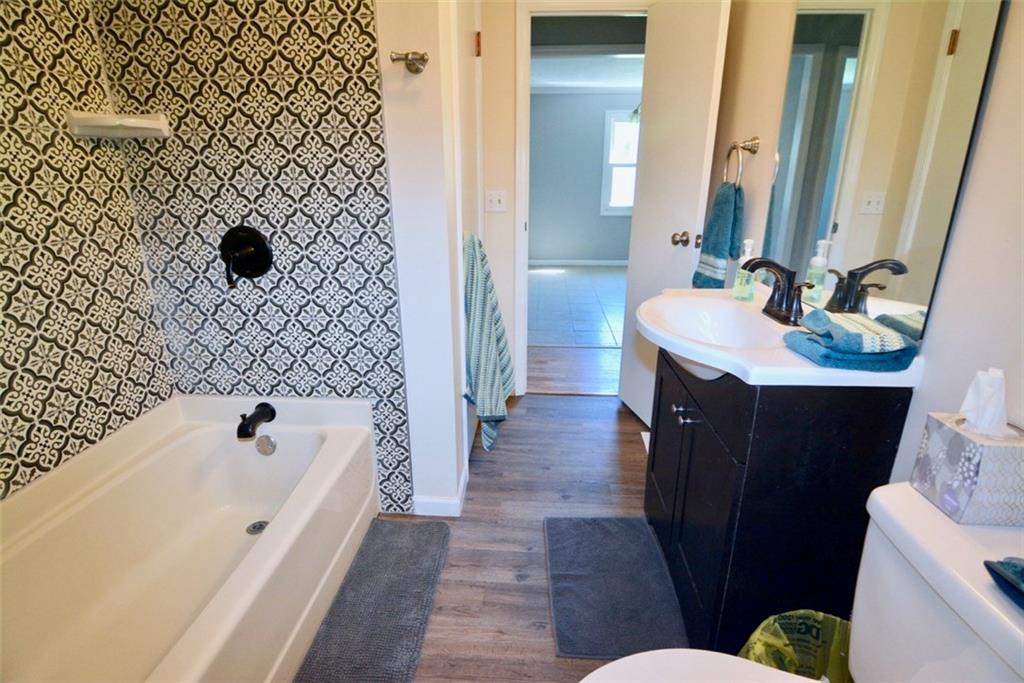 1804 Randall Road Indianapolis, IN 46240 - Photo 11 of 18 Gallery Image 11