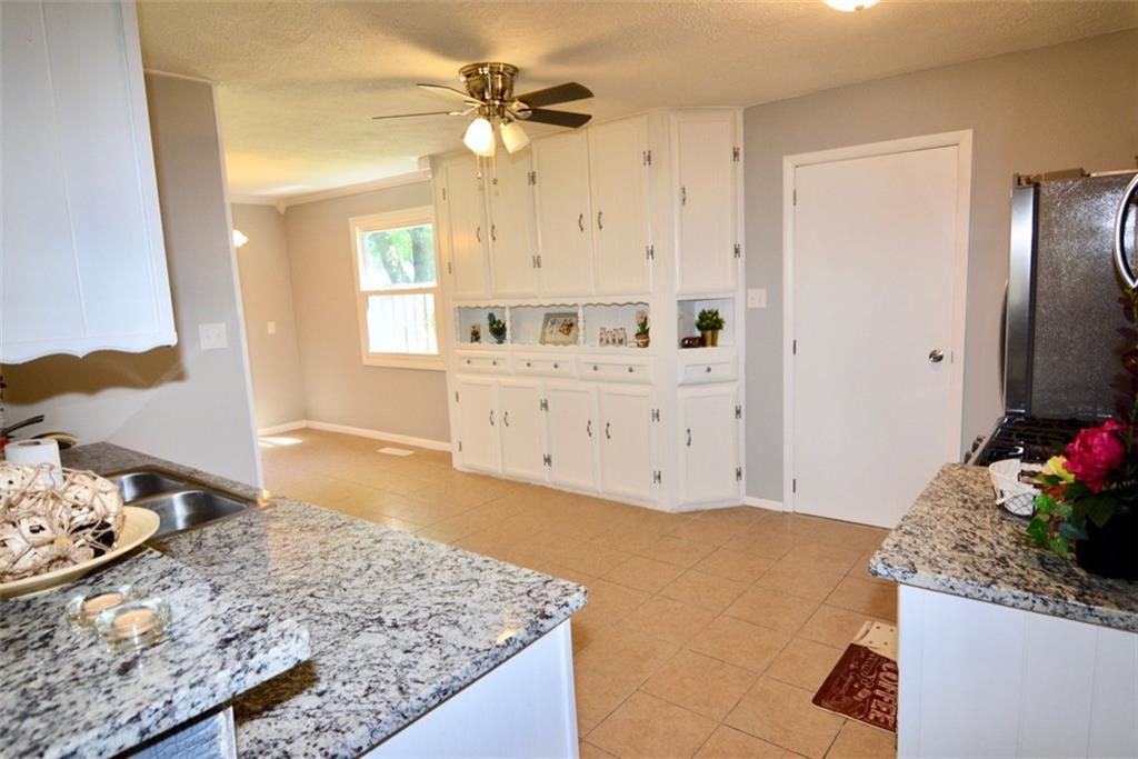 1804 Randall Road Indianapolis, IN 46240 - Photo 8 of 18 Gallery Image 8