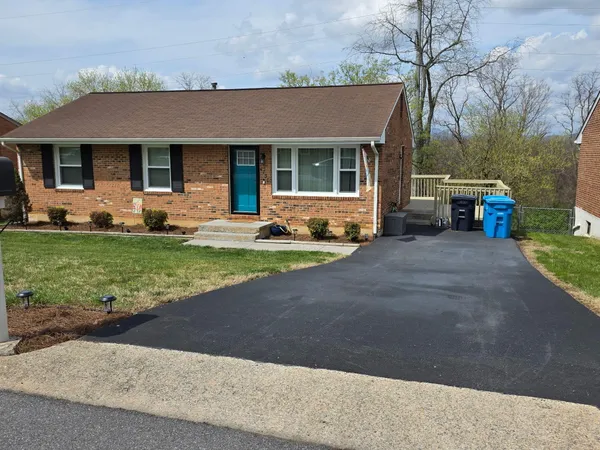 $259,000 | 4730 Long Acre Drive Northeast, Roanoke, VA 24019