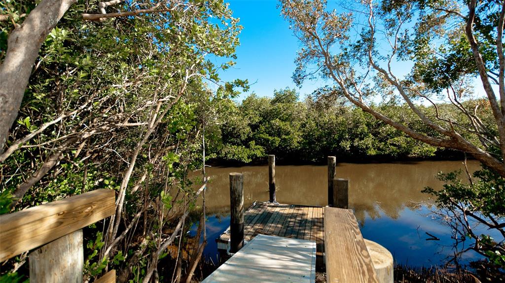 1389 Perico Point Circle, Unit 140 Bradenton, FL 34209 - Photo 54 of 58