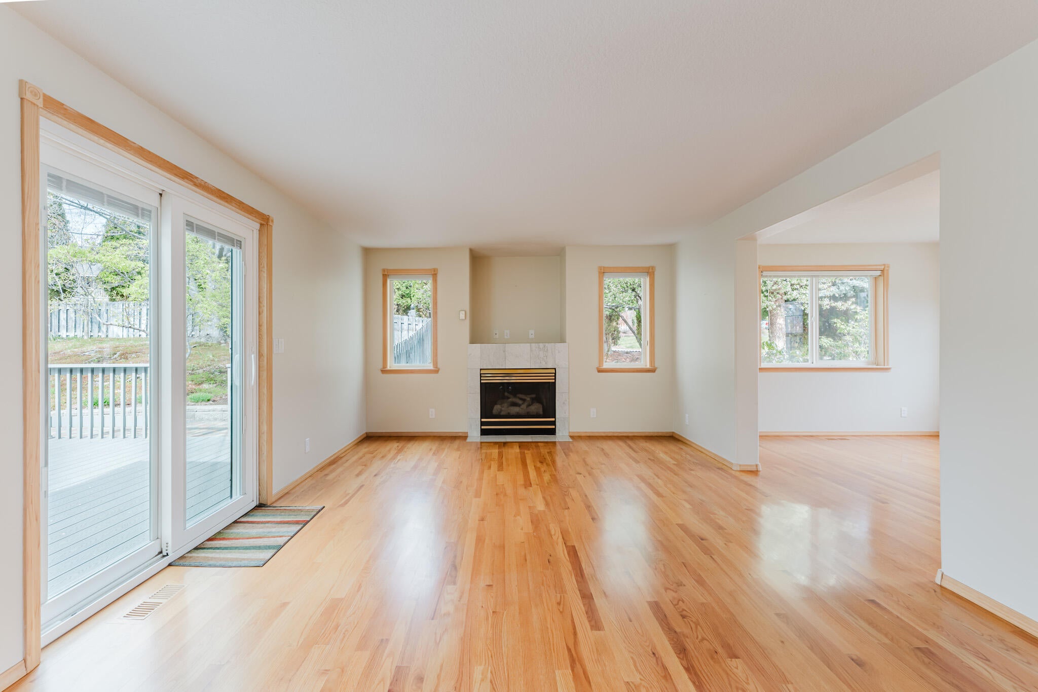 3626 Southwest Volcano Court Redmond, OR 97756 - Photo 4 of 89 Wood floors fill the entry, family room, and front facing room to the west that could be a formal dining, sitting room, living room, your choice!
