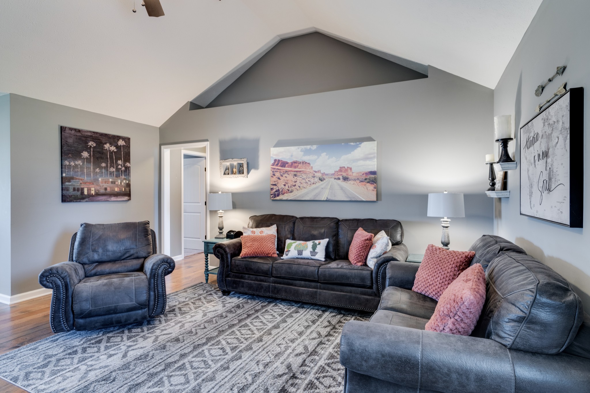 7927 Cedar Grove Road Cross Plains, TN 37049 - Photo 13 of 26 a living room with furniture and a couch