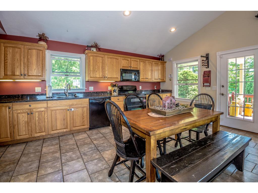 51 Southview Loop Conway, NH 03813 - Photo 5 of 31 Gallery Image 5