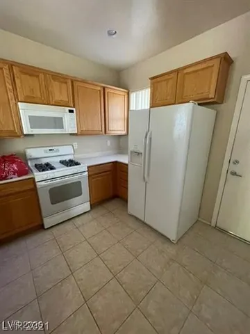 $1,995 | 2496 Chasma Drive, Henderson, NV 89044