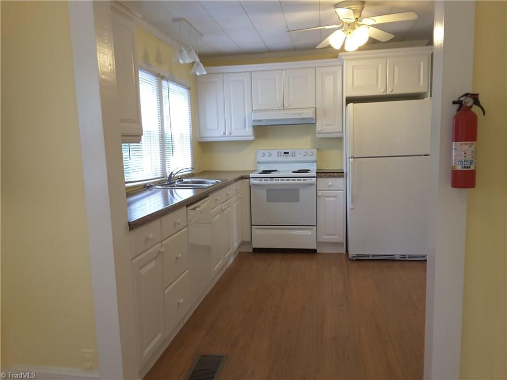 1954 Thomas Road Lexington, NC 27295 - Photo 16 of 30 Gallery Image 16