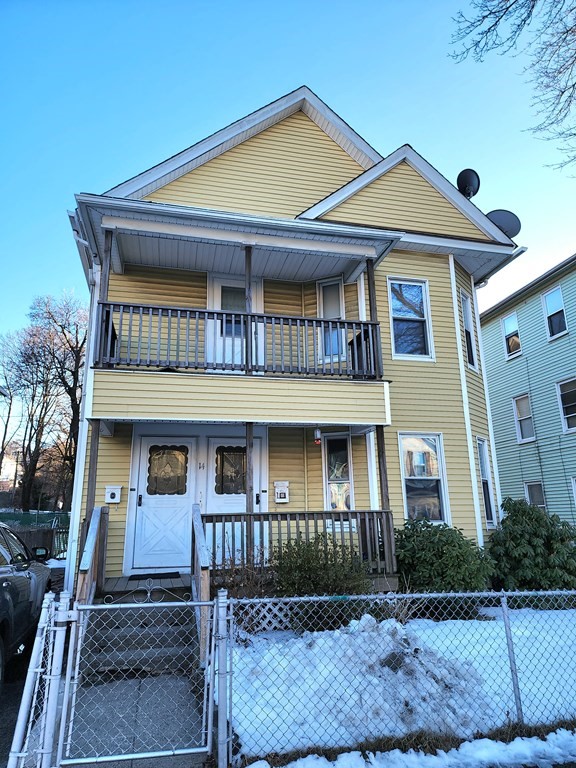 14 Mckinley Road Worcester, MA 01605 - Photo 1 of 12 Gallery Image 1