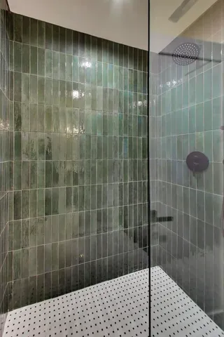 $1,150,000 | 2529 North Lawndale Avenue, Chicago, IL 60647