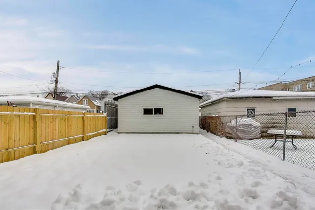 $1,150,000 | 2529 North Lawndale Avenue, Chicago, IL 60647