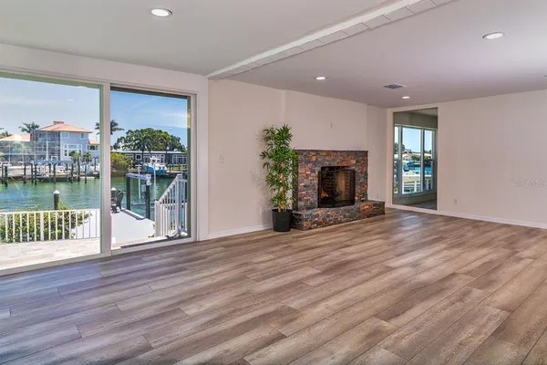 $2,494,900 | 451 Palm Island Northeast, Clearwater Beach, FL 33767