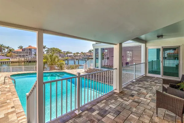 $2,494,900 | 451 Palm Island Northeast, Clearwater Beach, FL 33767