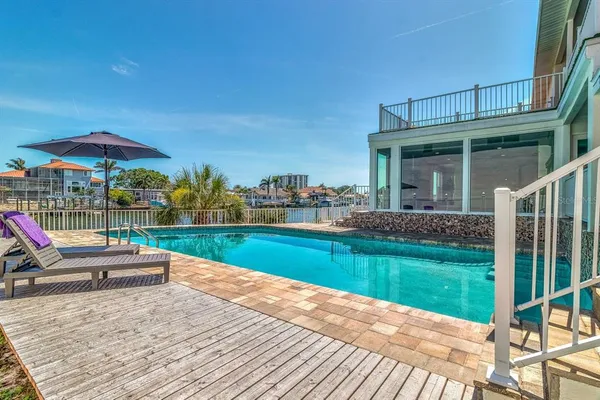 $2,494,900 | 451 Palm Island Northeast, Clearwater Beach, FL 33767